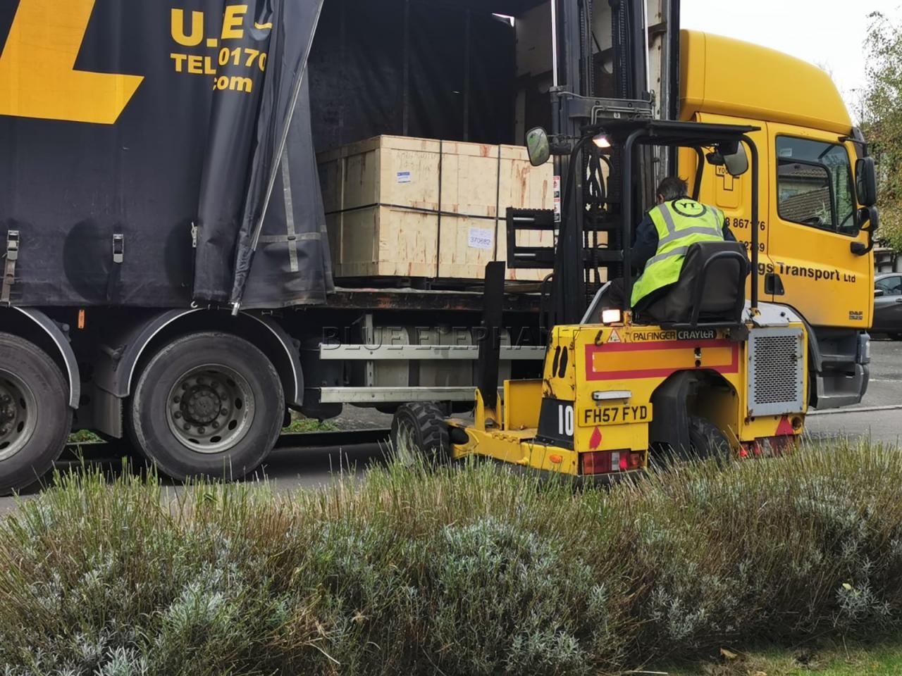 1530 Fiber Laser Cutting Machine For Stainless Steel Carbon Steel Metal Sheet 1530 zuntz laser ebaketa makina altzairu herdoilgaitzezko karbono altzairuzko xaflarako